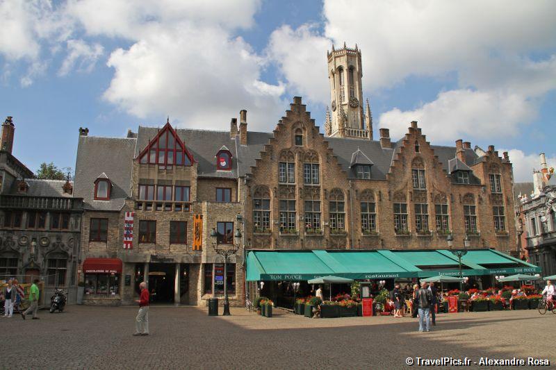 gal/Voyages/Belgium/Bruges/Bruges_Belgium_Grote_Markt102.jpg