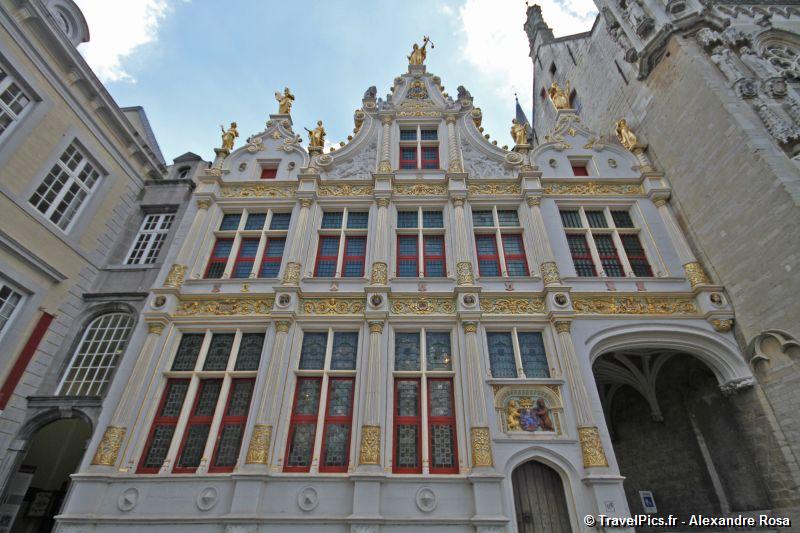 gal/Voyages/Belgium/Bruges/Bruges_Belgium_Grote_Markt117.jpg