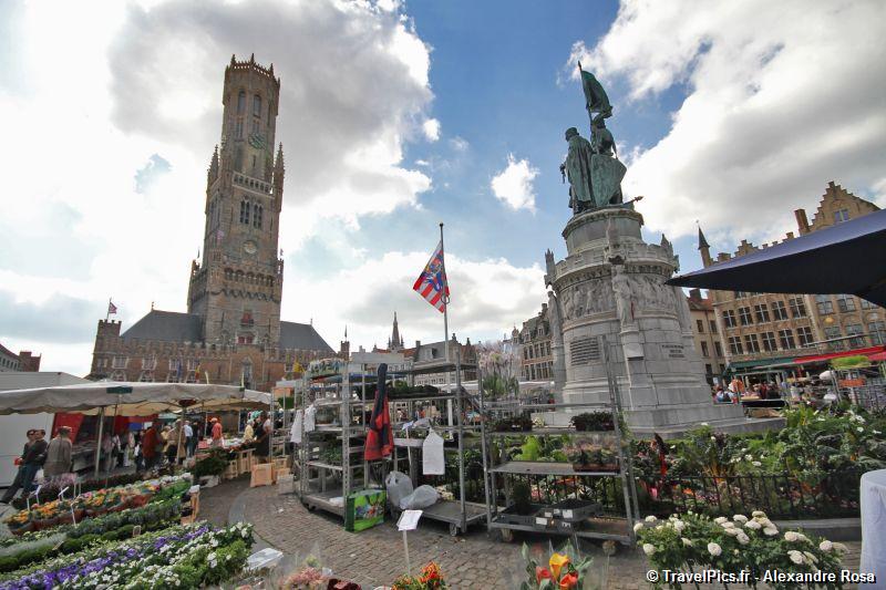 gal/Voyages/Belgium/Bruges/Bruges_Belgium_Grote_Markt137.jpg