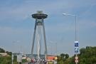 gal/Voyages/Bratislava_-_Slovakia/Pont_Neuf_-_Novy_Most/_thb_Bratislava_Novy_Most_UFO_Pont_Neuf01.jpg
