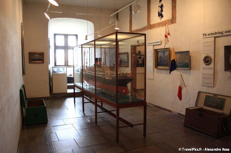 gal/Voyages/Denmark/Helsingor/Kronborg_Slot/Danish_Maritime_Museum/Kronborg_Slot_Helsingor_Maritime_Museum39.jpg