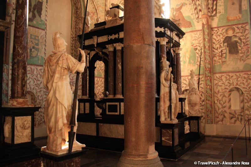 gal/Voyages/Denmark/Roskilde/Roskilde_Domkirke/Roskilde_Domkirke_Cathedrale066.jpg