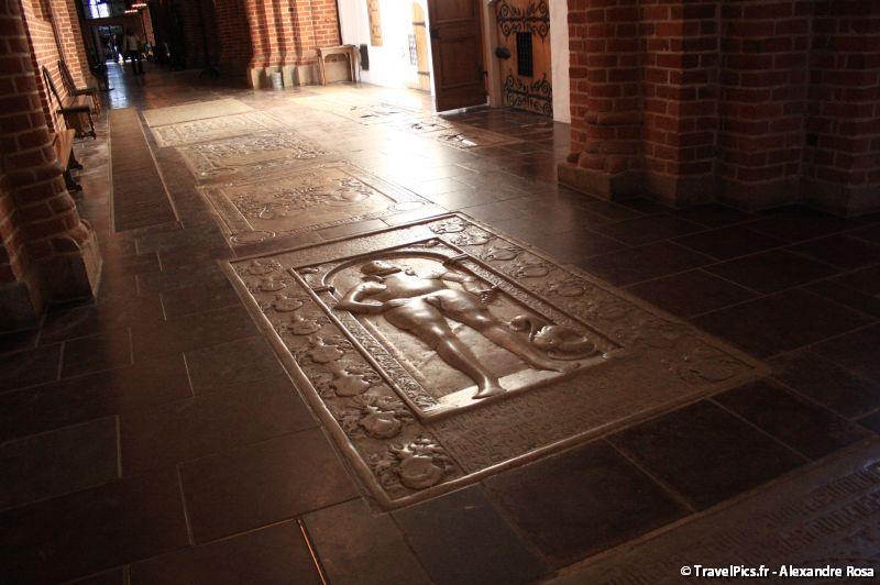 gal/Voyages/Denmark/Roskilde/Roskilde_Domkirke/Roskilde_Domkirke_Cathedrale077.jpg