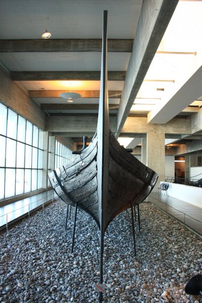 gal/Voyages/Denmark/Roskilde/Viking_Ship_Museum/Roskilde_Viking_Ship_Museum056.jpg