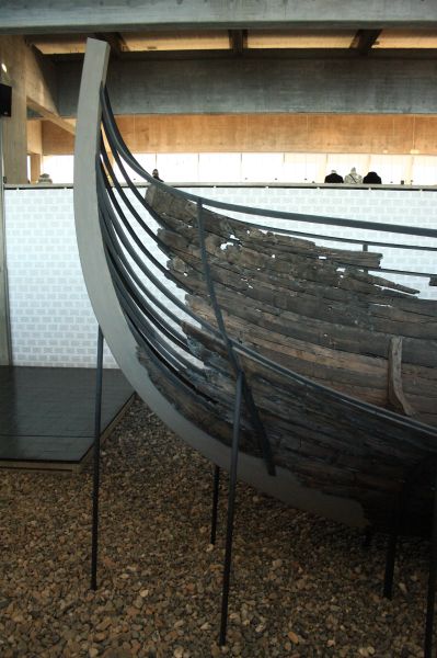 gal/Voyages/Denmark/Roskilde/Viking_Ship_Museum/Roskilde_Viking_Ship_Museum085.jpg