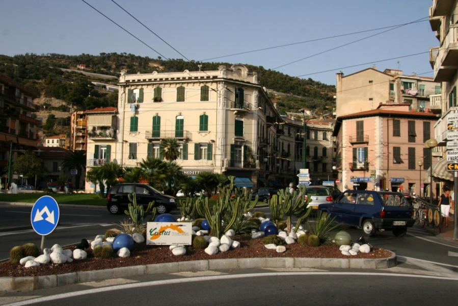 gal/Voyages/France/Cote_Azur/Vintimiglia/IMG_5788.JPG