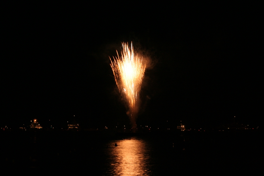 gal/Voyages/France/Cote_Azur/pyrotechnie/IMG_0749.JPG