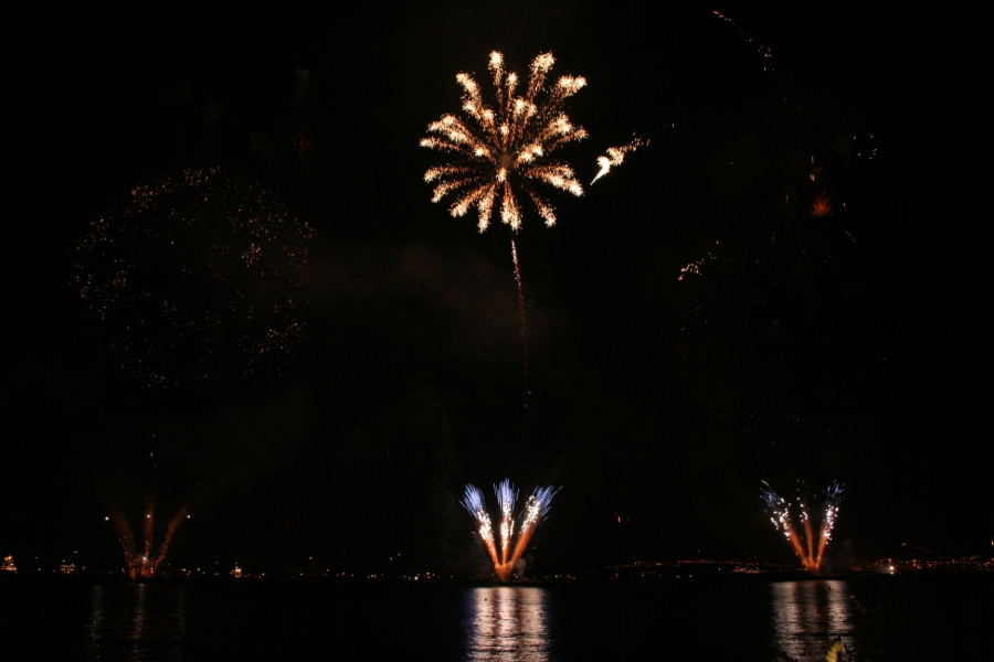gal/Voyages/France/Cote_Azur/pyrotechnie/IMG_0752.JPG