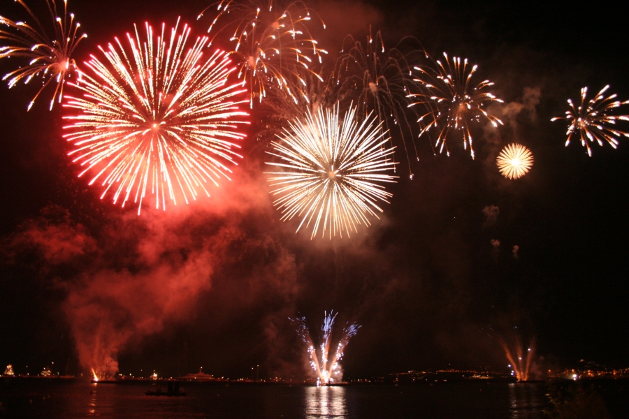 gal/Voyages/France/Cote_Azur/pyrotechnie/IMG_0754.JPG