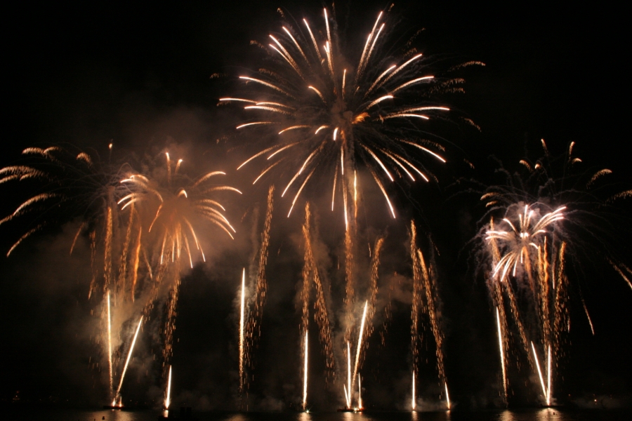 gal/Voyages/France/Cote_Azur/pyrotechnie/IMG_0783.JPG