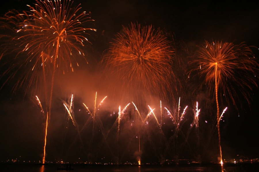 gal/Voyages/France/Cote_Azur/pyrotechnie/IMG_0795.JPG