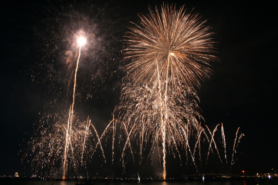 gal/Voyages/France/Cote_Azur/pyrotechnie/IMG_0823.JPG