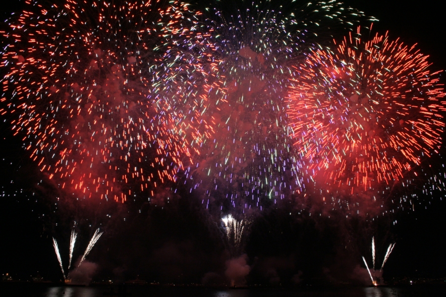 gal/Voyages/France/Cote_Azur/pyrotechnie/IMG_0838.JPG