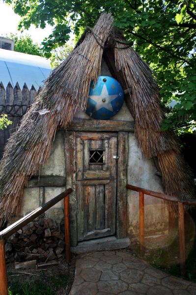 gal/Voyages/Germany/Munich/Bavaria_Film_Studios/Asterix_-_Village_and_Arena/Bavaria_Film_Studios_Asterix07.jpg
