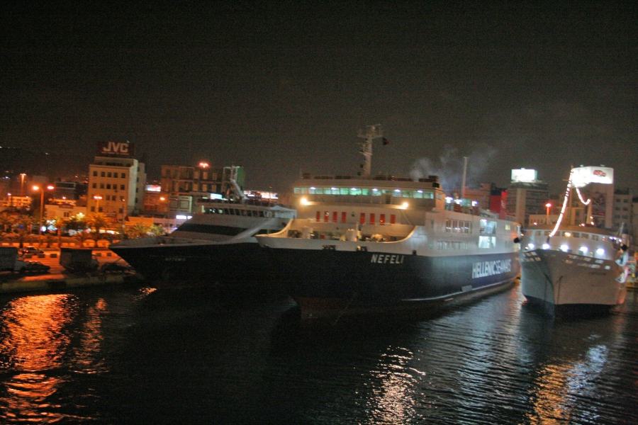 gal/Voyages/Greece/Egine/Bateau/IMG_6072.JPG