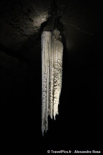 gal/Voyages/Ireland/Doolin_Cave/Doolin_Cave_Great_Stalactite28.jpg