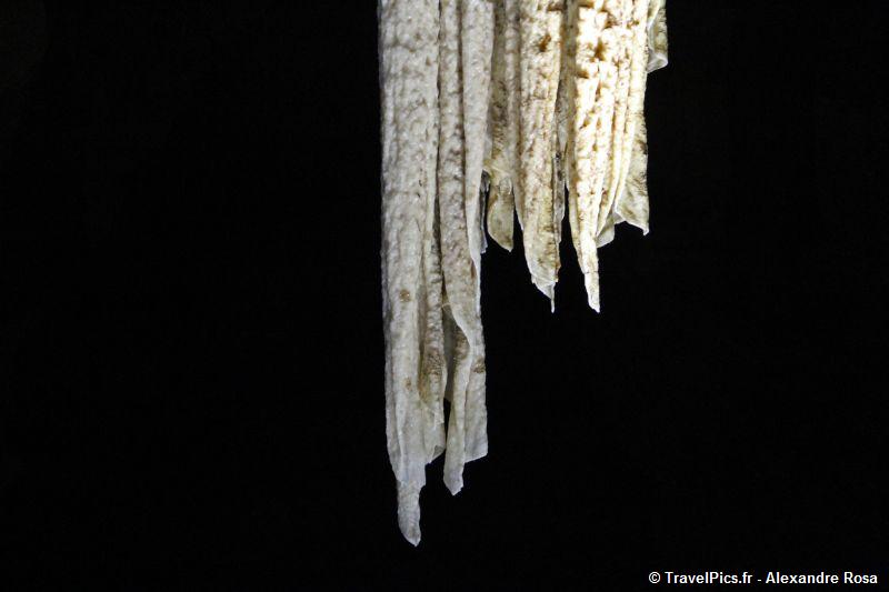 gal/Voyages/Ireland/Doolin_Cave/Doolin_Cave_Great_Stalactite30.jpg