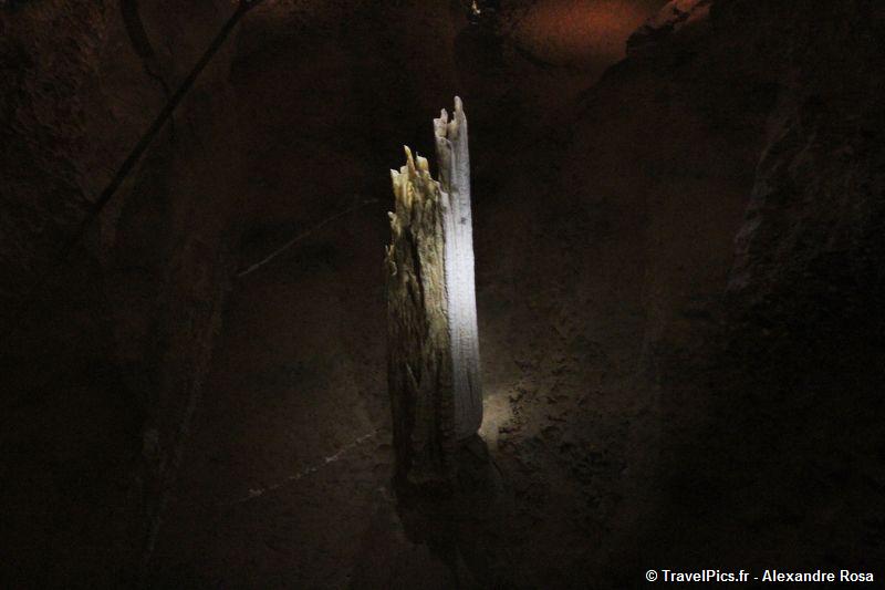 gal/Voyages/Ireland/Doolin_Cave/Doolin_Cave_Great_Stalactite60.jpg