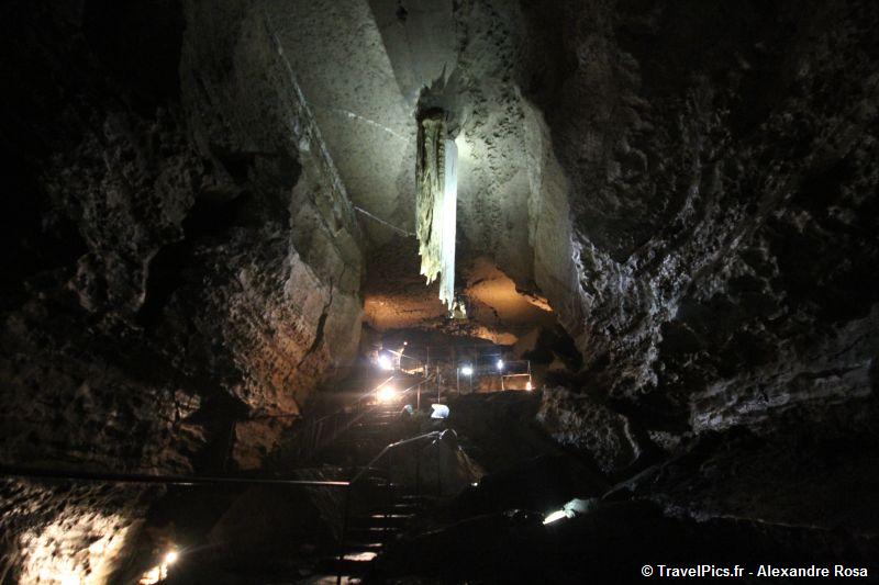 gal/Voyages/Ireland/Doolin_Cave/Doolin_Cave_Great_Stalactite63.jpg