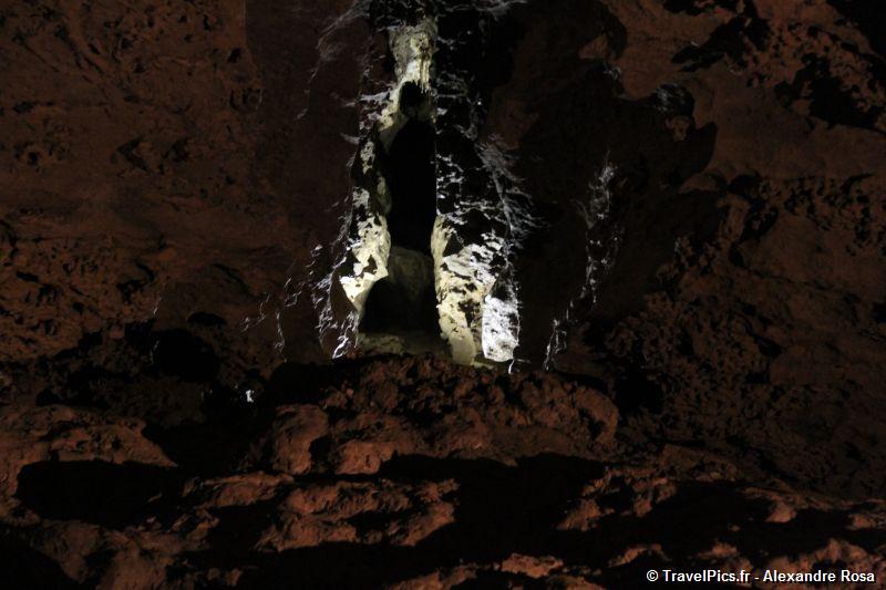 gal/Voyages/Ireland/Doolin_Cave/Doolin_Cave_Great_Stalactite93.jpg