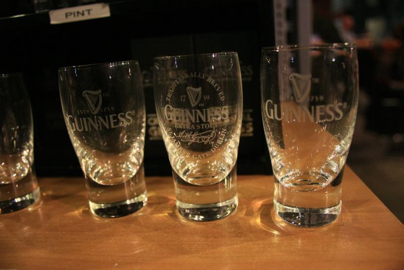 gal/Voyages/Ireland/Dublin/Guiness_Storehouse/Merchandise/IMG_5256.JPG