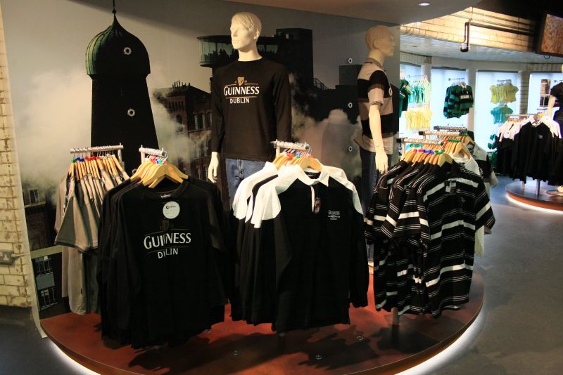 gal/Voyages/Ireland/Dublin/Guiness_Storehouse/Merchandise/IMG_5271.JPG