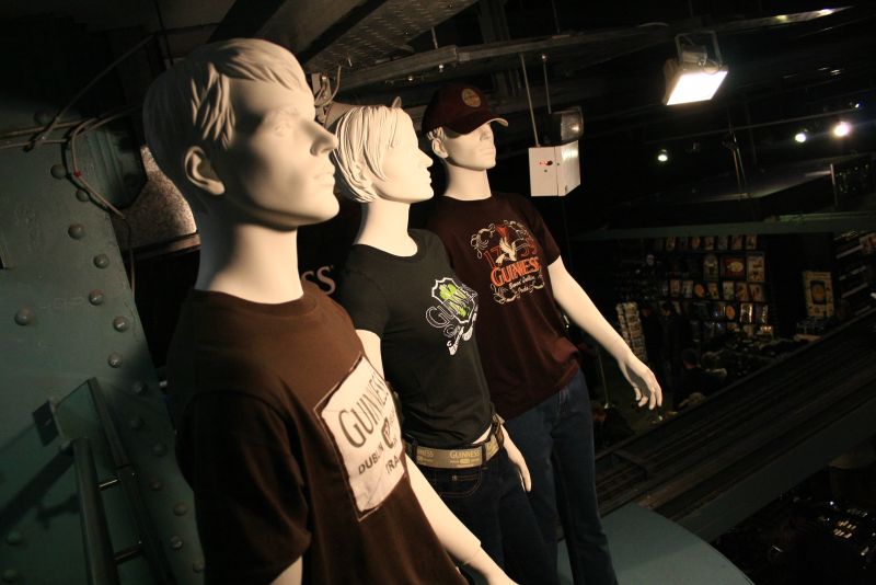 gal/Voyages/Ireland/Dublin/Guiness_Storehouse/Merchandise/IMG_5281.JPG