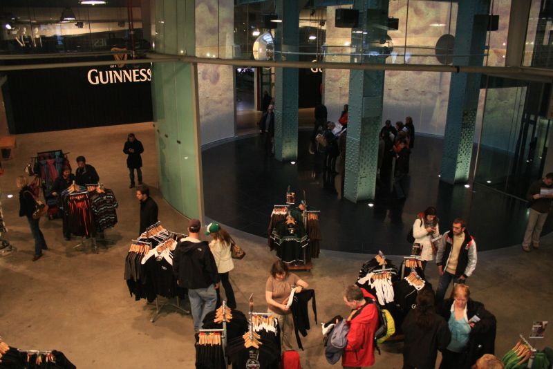 gal/Voyages/Ireland/Dublin/Guiness_Storehouse/Merchandise/IMG_5283.JPG