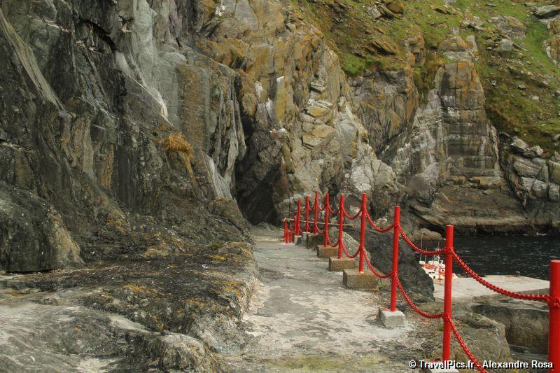 gal/Voyages/Ireland/Skellig_Islands/Skellig_Michael_Islands_monastery_Ireland073.jpg