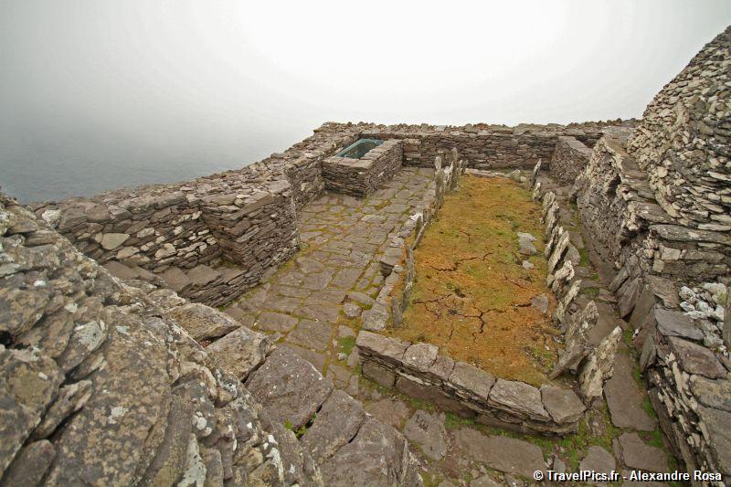 gal/Voyages/Ireland/Skellig_Islands/Skellig_Michael_Islands_monastery_Ireland257.jpg