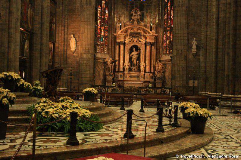 gal/Voyages/Italy/Milan/Il_Duomo/Il_Duomo_Milan_Cathedrale043.jpg