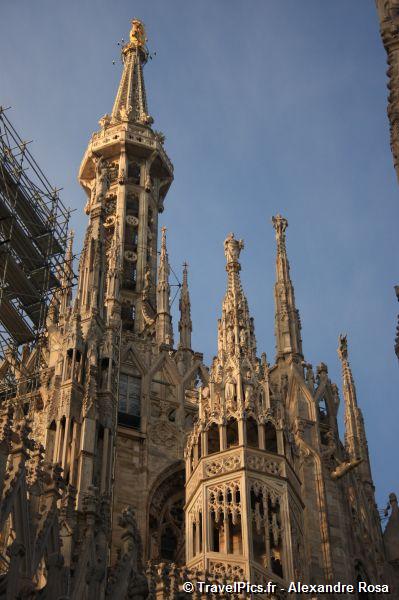gal/Voyages/Italy/Milan/Il_Duomo/Il_Duomo_Milan_Cathedrale220.jpg