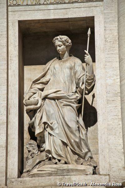 gal/Voyages/Italy/Rome/Fontaine_de_Trevi/Fontaine_de_Trevi_Rome70.jpg