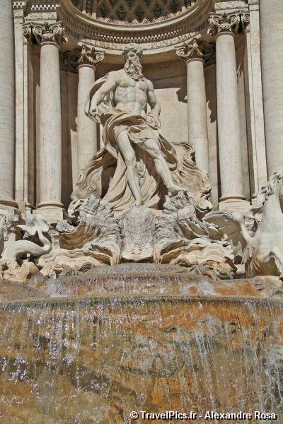 gal/Voyages/Italy/Rome/Fontaine_de_Trevi/Fontaine_de_Trevi_Rome74.jpg