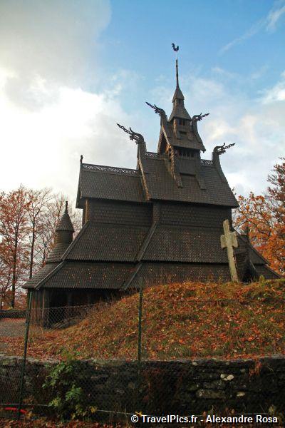 gal/Voyages/Norway/Fantoft_Stavkirke/Fantoft_Stavkirke_Norvege15.jpg