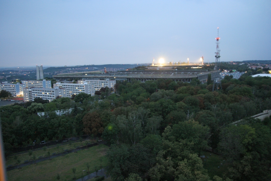 gal/Voyages/Prague_-_Czech_Republic/Colline_de_Petrin/belvedere/IMG_4212.JPG