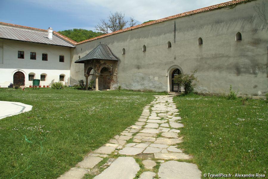 gal/Voyages/Romania/Horezu_Monastery/Horezu-Monastery-Romania071.jpg