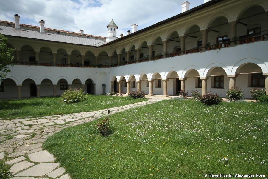 gal/Voyages/Romania/Horezu_Monastery/Horezu-Monastery-Romania097.jpg