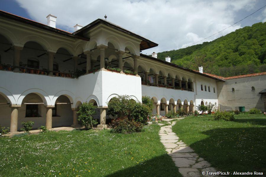 gal/Voyages/Romania/Horezu_Monastery/Horezu-Monastery-Romania099.jpg