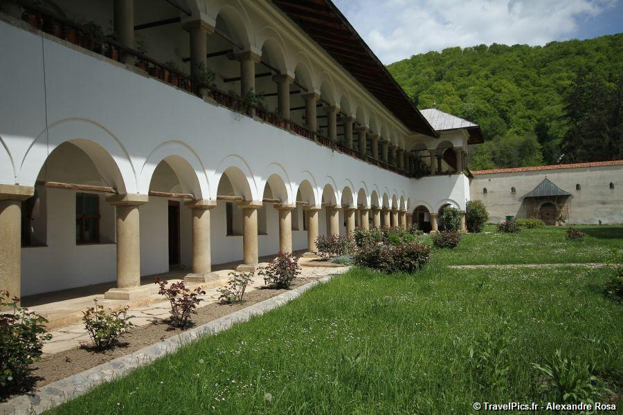 gal/Voyages/Romania/Horezu_Monastery/Horezu-Monastery-Romania154.jpg