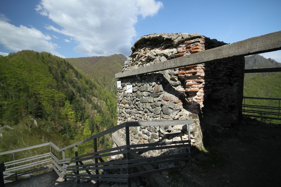 gal/Voyages/Romania/Poenari_Castle/Poenari-Castle-Dracula-Romania088.jpg