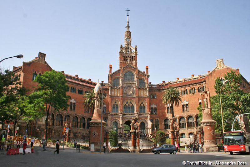 gal/Voyages/Spain/Barcelona/Hospital_de_la_Santa_Creu/Hospital_de_la_Santa_Creu_i_de_Sant_Pau10.jpg
