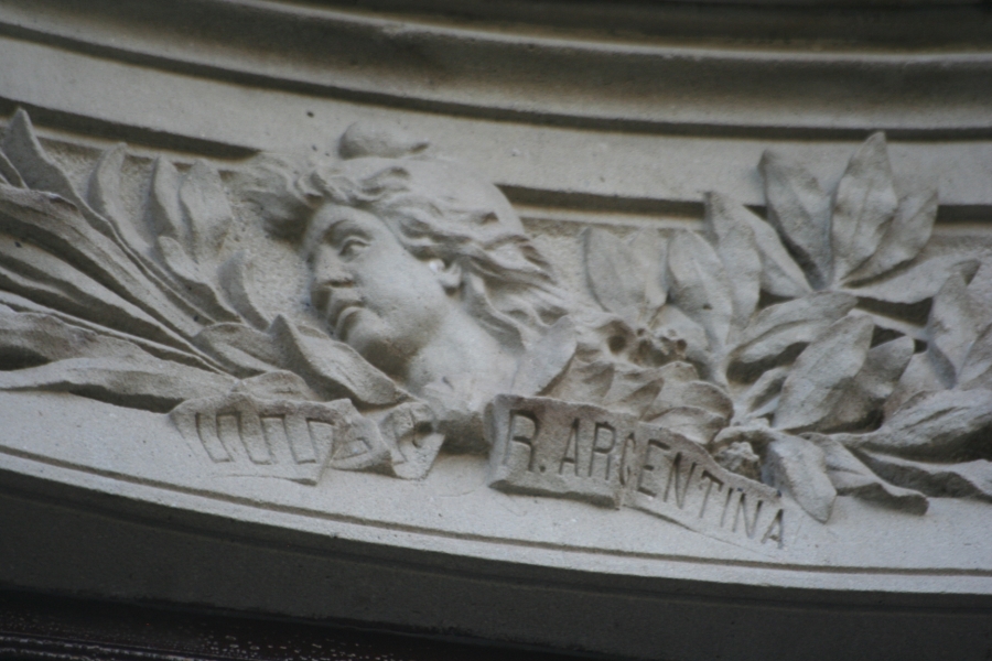 gal/Voyages/Spain/Barcelona/Passeig_de_Gracia/IMG_7987.JPG