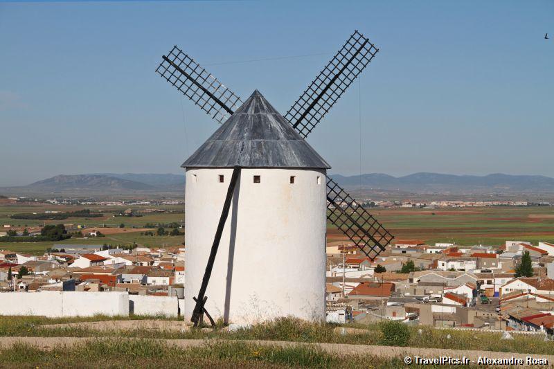 gal/Voyages/Spain/Campo_de_Criptana/Campo_de_Criptana_Don_Quichotte47.jpg