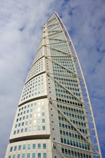 gal/Voyages/Sweden/Malmo/Turning_Torso/Malmo_Suede_Turning_Torso_Skyscraper11.jpg