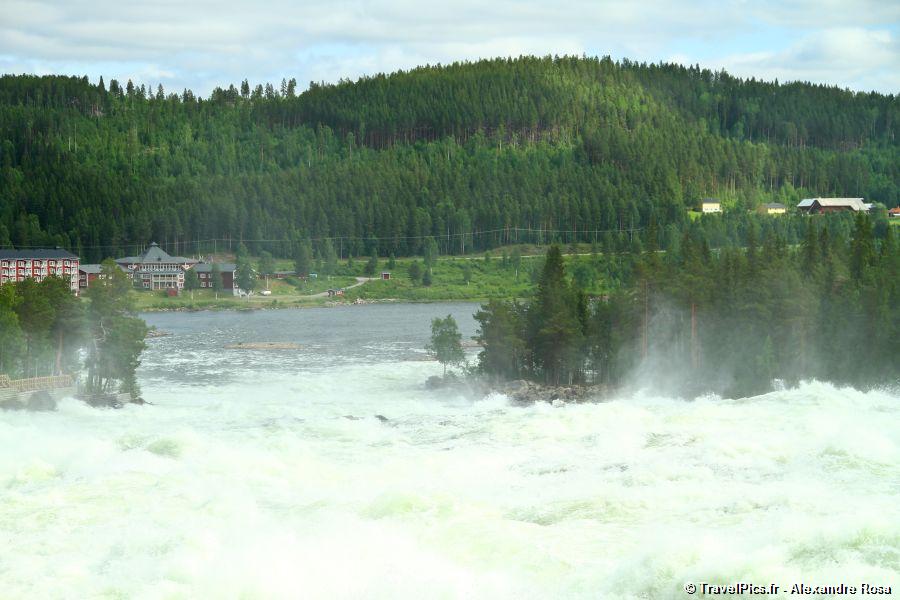 gal/Voyages/Sweden/Storforsen/Storforsen_Sweden_Waterfall113.jpg