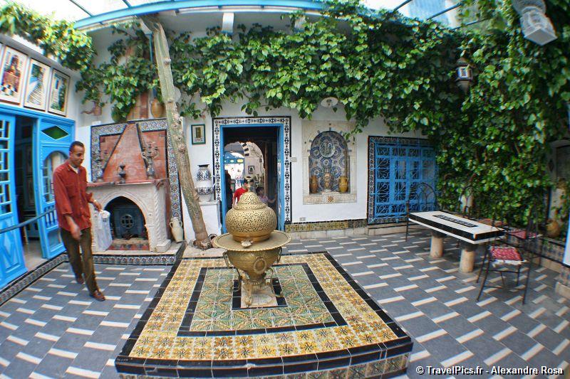 gal/Voyages/Tunisia/Sidi_Bou_Said/Sidi_Bou_Said_Tunis_Dar064.jpg