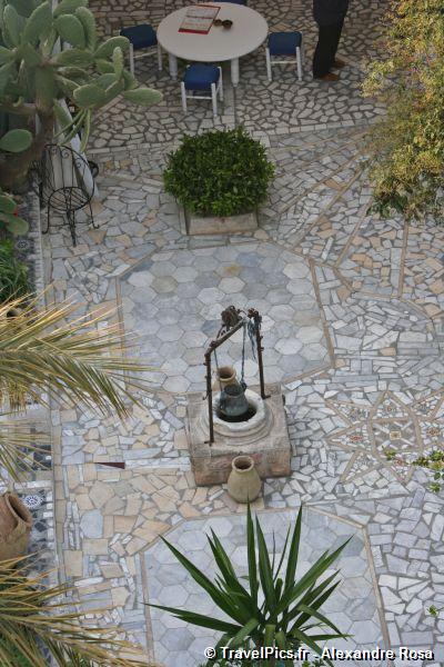 gal/Voyages/Tunisia/Sidi_Bou_Said/Sidi_Bou_Said_Tunis_Dar091.jpg
