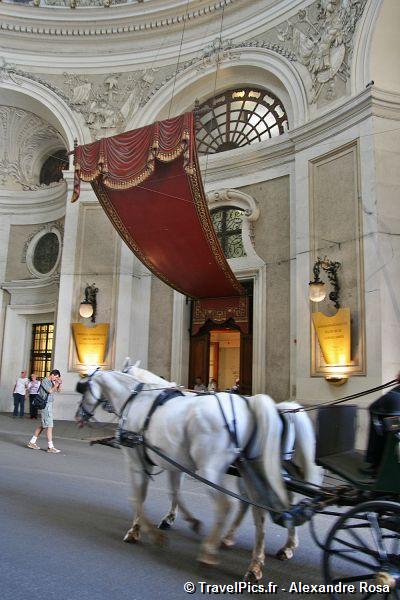 gal/Voyages/Vienna_-_Austria/Palais_Imperial_Hofburg/Hofburg_Palais_Imperial_Vienne_Autriche37.jpg