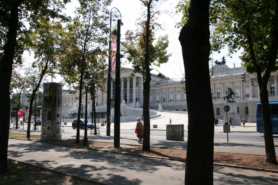 gal/Voyages/Vienna_-_Austria/Parlement/IMG_3302.JPG